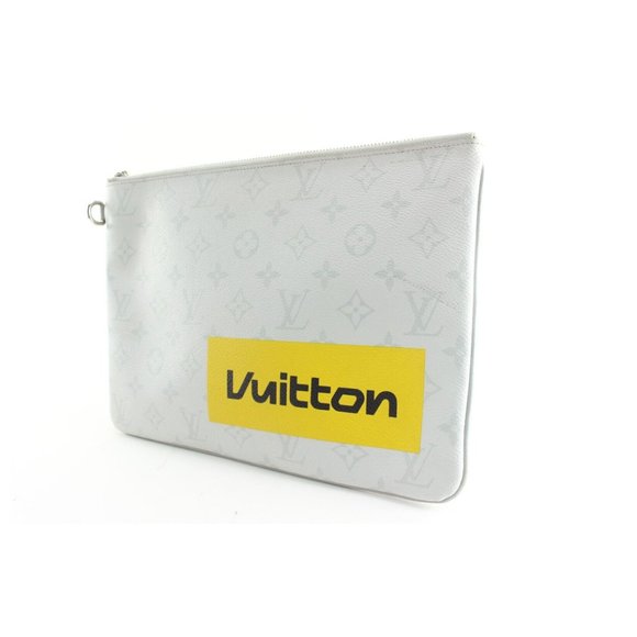 Louis Vuitton White Monogram Antarctica Zip Pouch O-Case Toiletry Clutch 1LK0425 - Picture 2 of 12